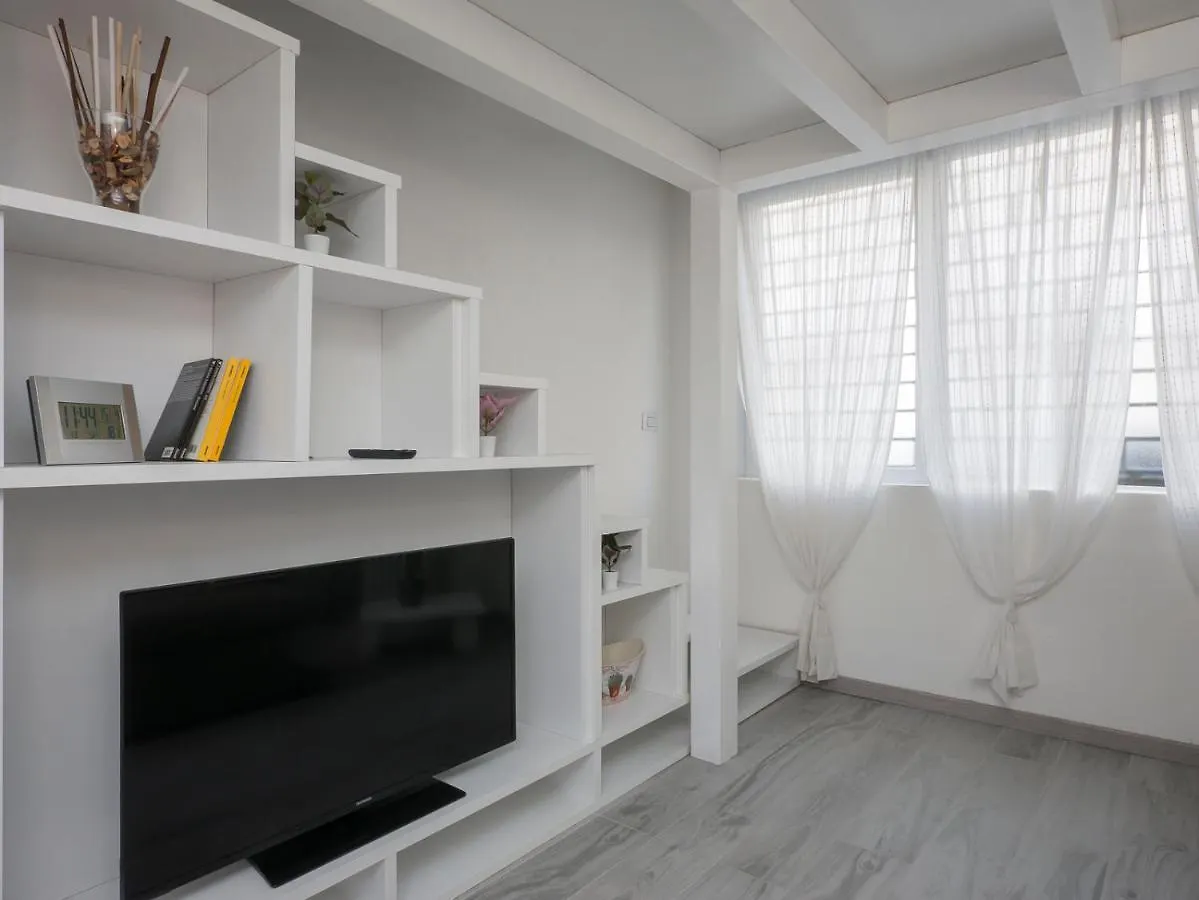 I Host Apartment - Neera 22 Milan